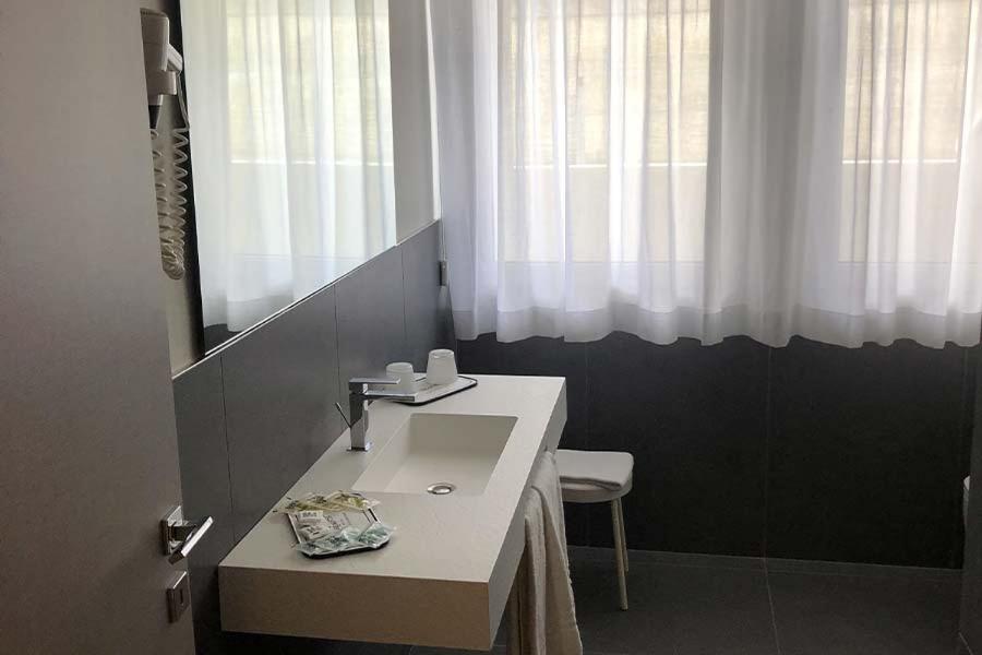 Albergo Capo Est غابيتّشي ماري المظهر الخارجي الصورة